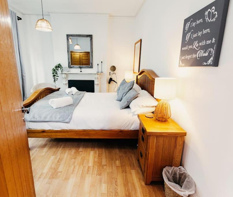 Friars Bush House Belfast - Stunning 4 Bedroom Detached House In Exclusive Queens Quarter Luxury Belfast City Centre Экстерьер фото